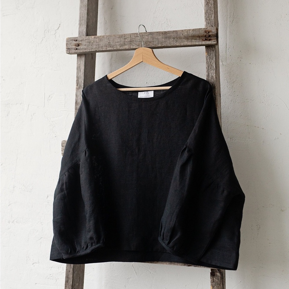 Linen Black Top boxy fit 3/4 sleeve length (similar to NotPerfectLinen NPL)